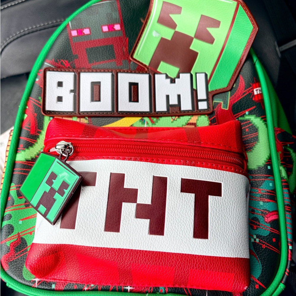 Minecraft Explosion TNT Mini Backpack, Green